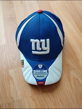 Reebok Blue, White and Red NY Giants Sideline Hat